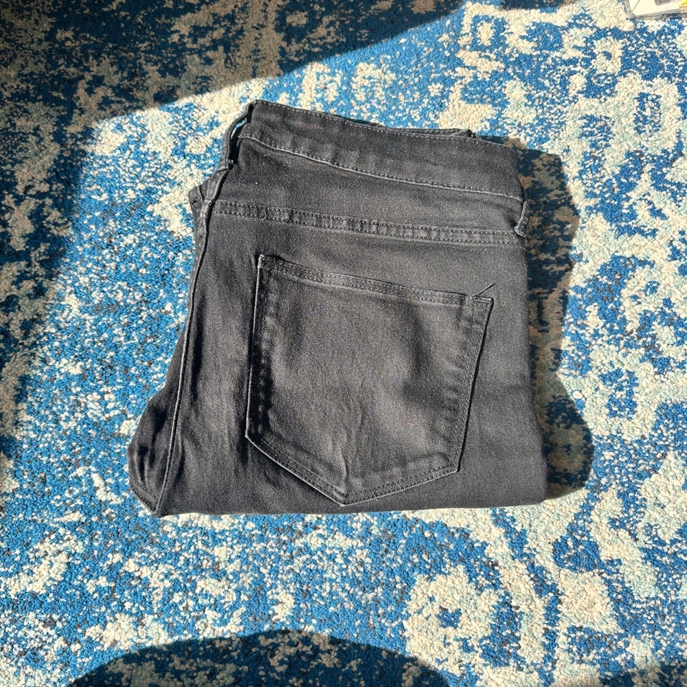 H&M Women's Skinny Jeans in Charcoal Black